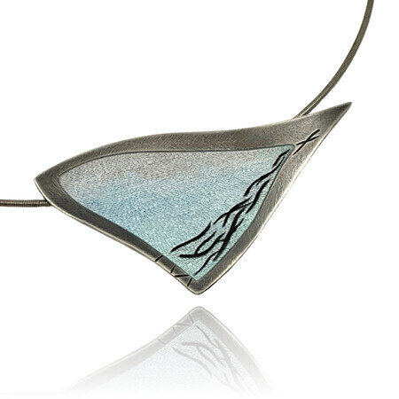 Sandeels pendant