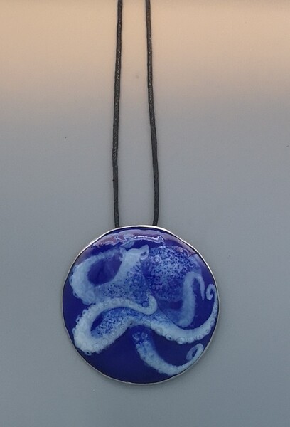 Grisaille Octopus pendant