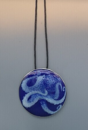 Grisaille Octopus pendant