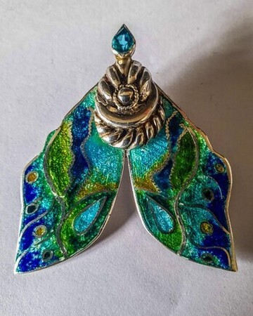 butterfly brooch